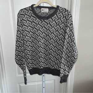 London Fog Vintage Knit Sweater Geometric Pattern Size L Cozy Crewneck 90s Style